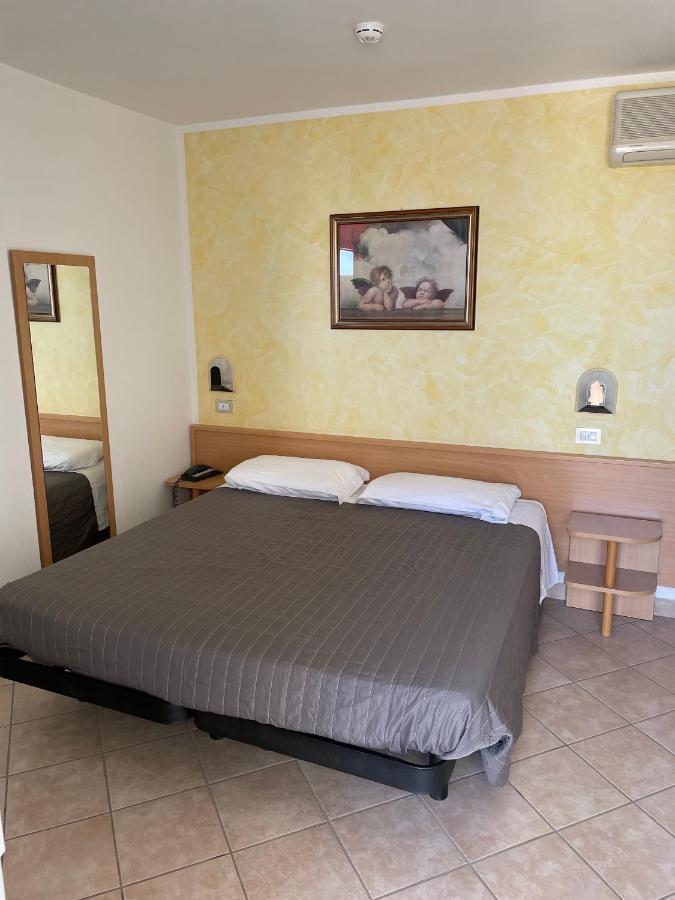 Hotel Palos Rimini Eksteriør billede