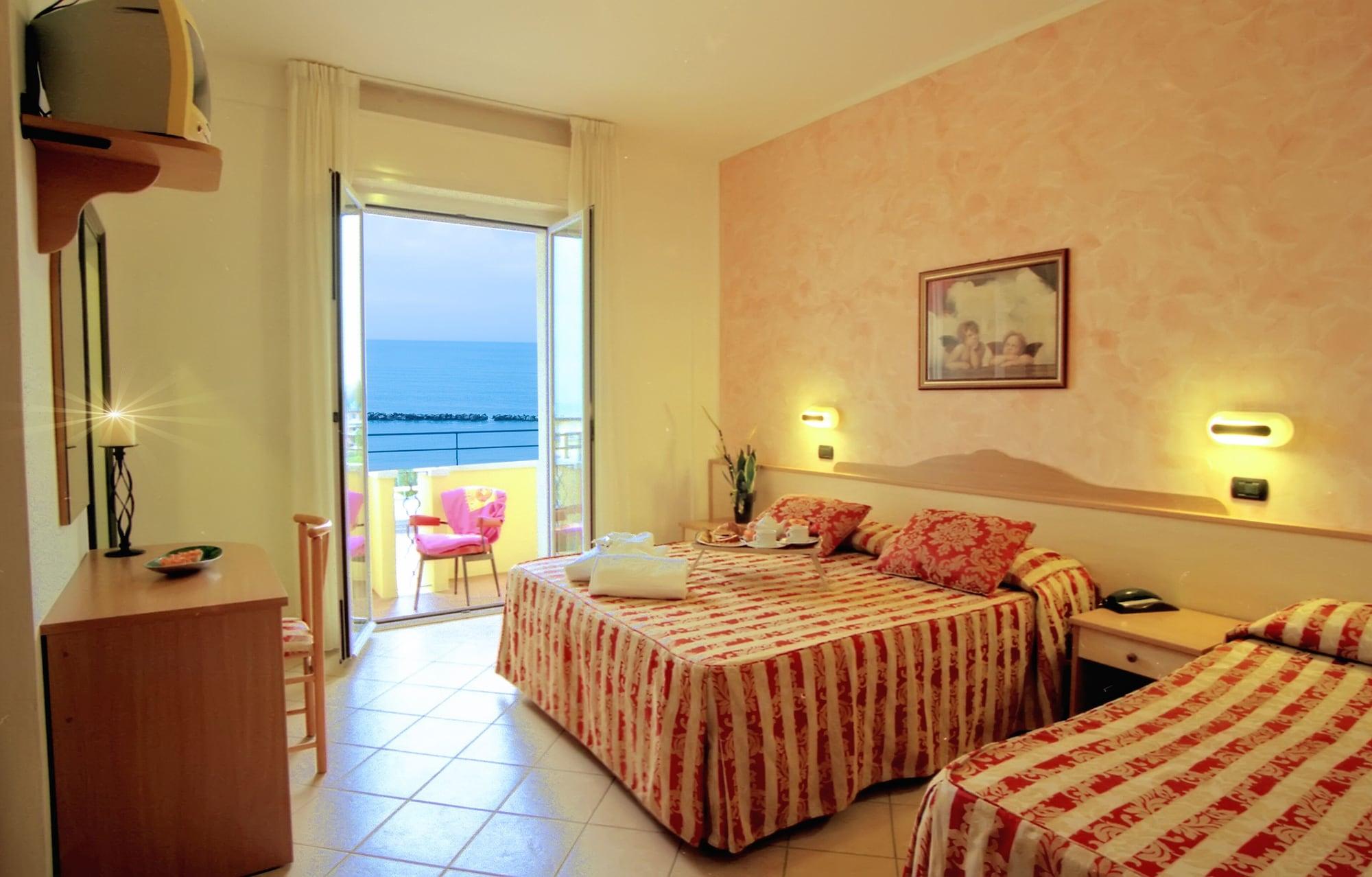 Hotel Palos Rimini Eksteriør billede